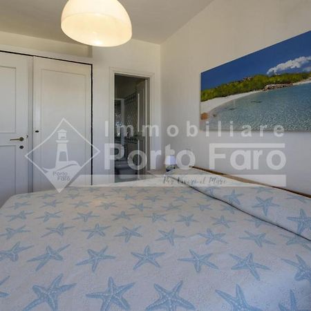 2 Pineta - Ampio Quadrilocale Sulla Spiaggia Di Porto Faro Палау Экстерьер фото